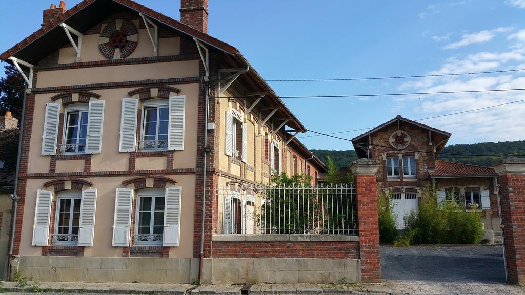 Le Gite De Romane Domaine Du Vendangeoir Βίλα Vinay  Δωμάτιο φωτογραφία